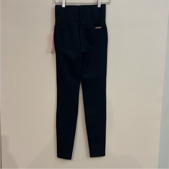 NWT Lily Pulitzer high rise with back pockets size XXS. - Picture 2 of 6